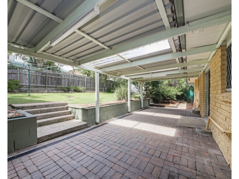 26 Lenore Crescent, Springwood QLD 4127