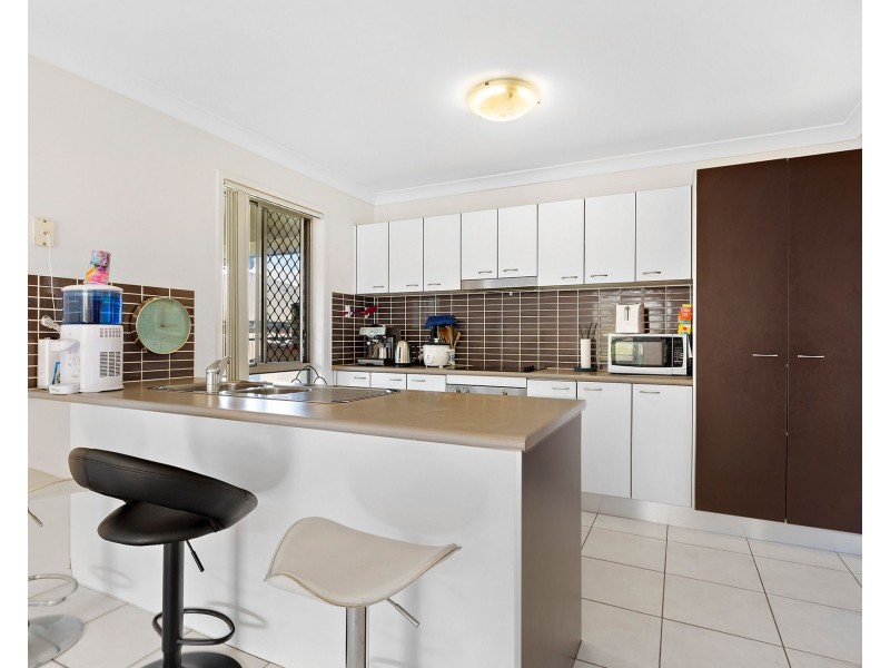 3 Fordham Court, Regents Park QLD 4118