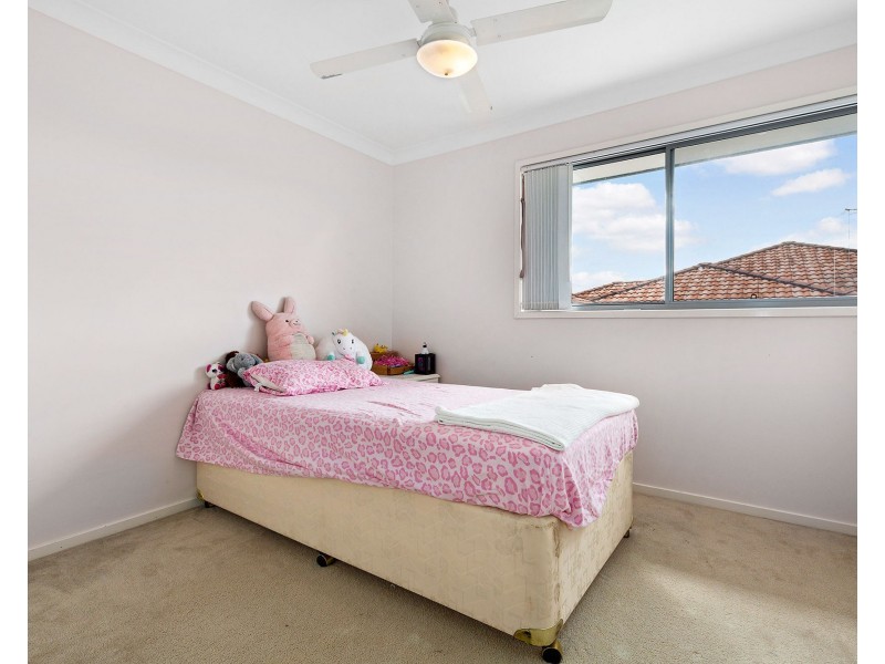 3 Fordham Court, Regents Park QLD 4118