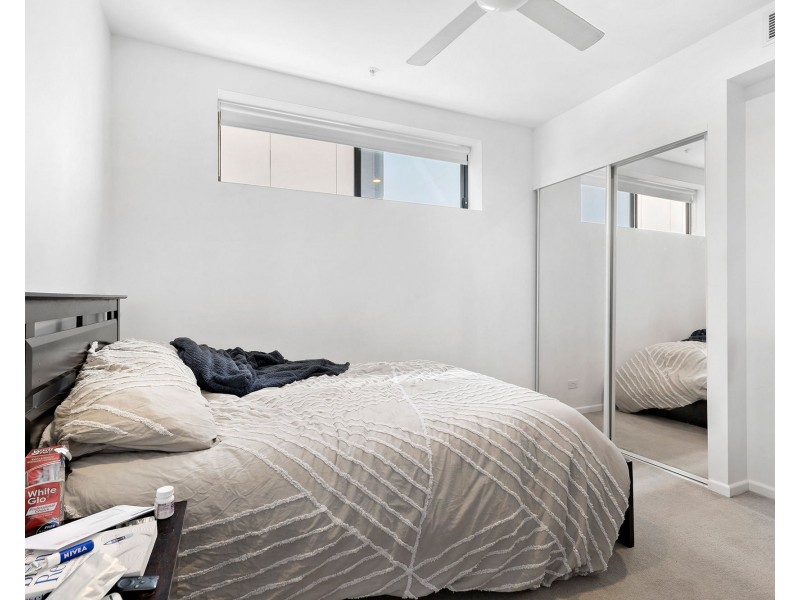 1089/123 Cavendish Road, Coorparoo QLD 4151