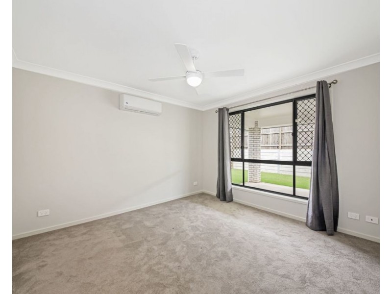 23 Irma Cct, Park Ridge QLD 4125