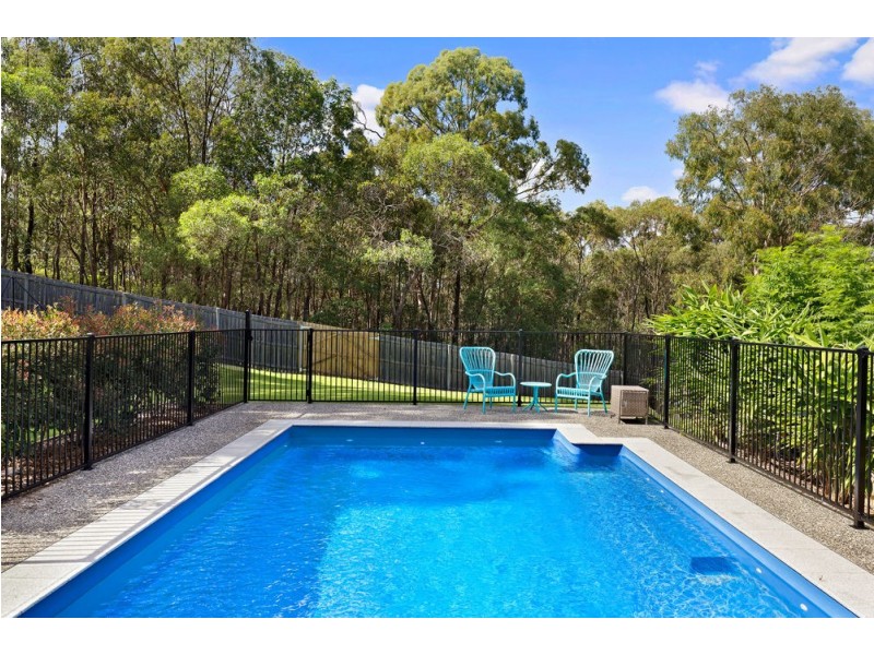 14 Kummara Road, Edens Landing QLD 4207