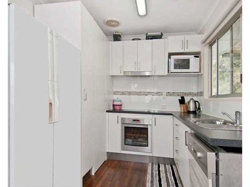 63 Adelaide Street, Beenleigh QLD 4207