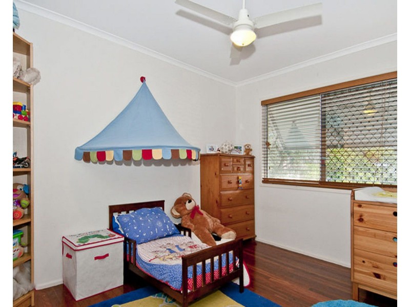 63 Adelaide Street, Beenleigh QLD 4207