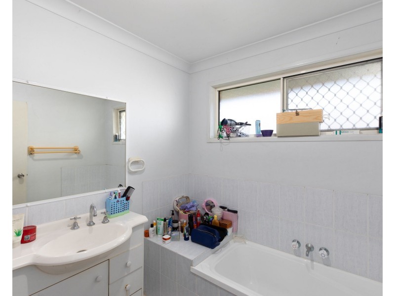 24 Murphy Street, Calamvale QLD 4116