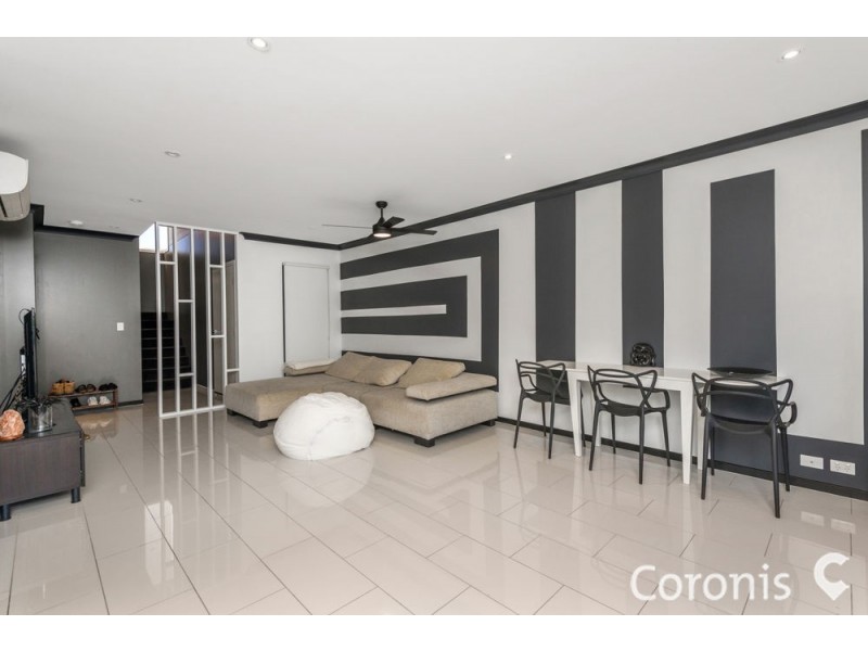 78 Hill Drive, Pimpama QLD 4209