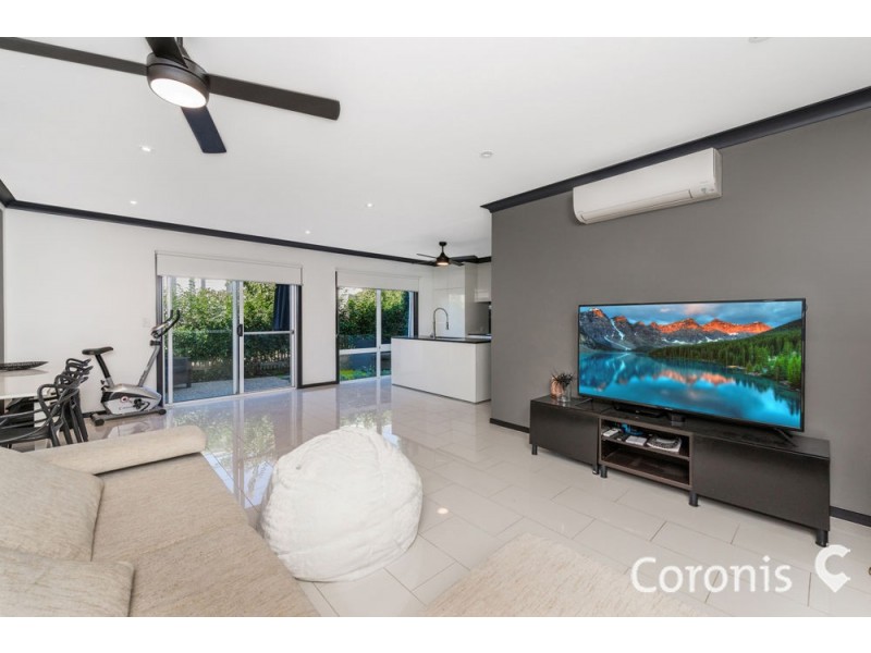 78 Hill Drive, Pimpama QLD 4209