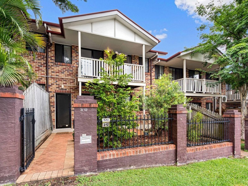 3/12 Newton Street, Coorparoo QLD 4151