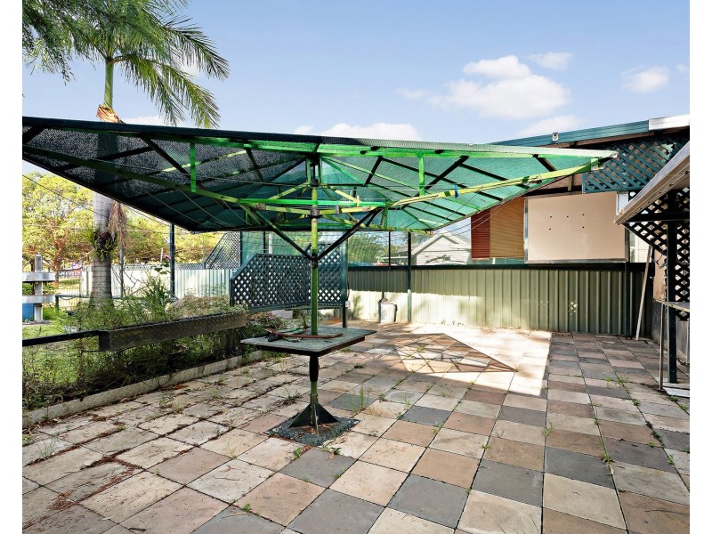 15 Marshall Road, Rocklea QLD 4106