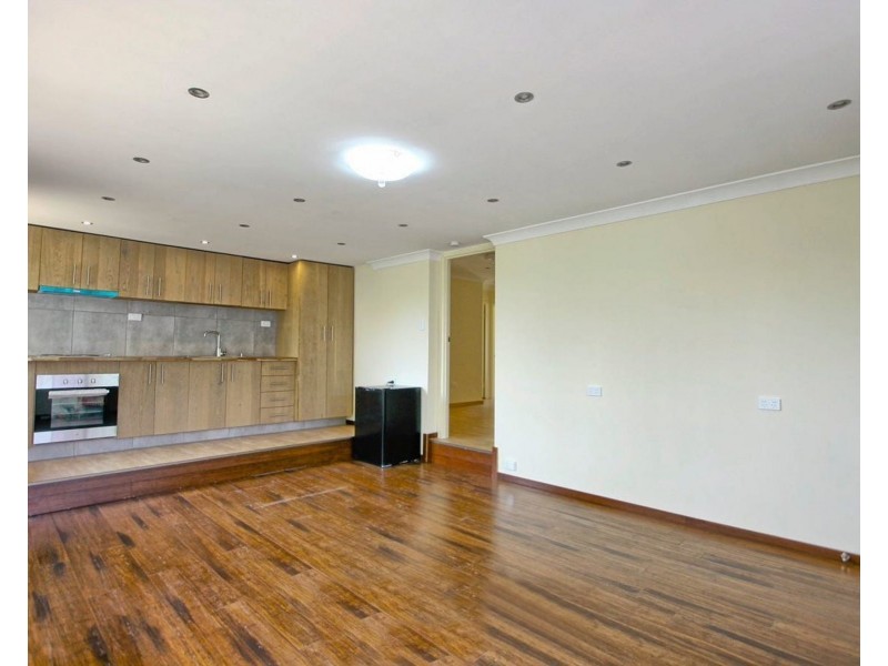 3 Kingston Court, Kingston QLD 4114