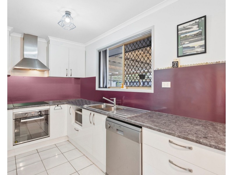 94 Lyndale Street, Daisy Hill QLD 4127