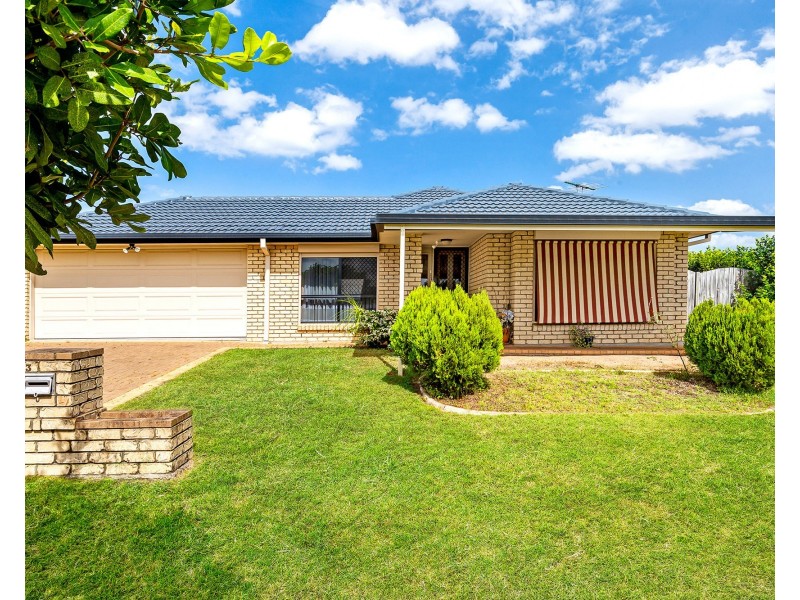 23 Yellowstone Place, Parkinson QLD 4115