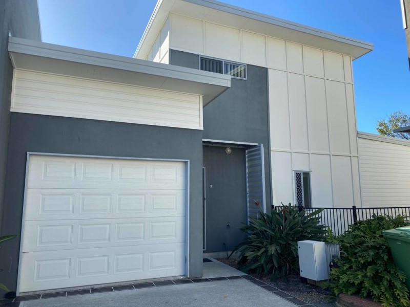 31/1 Cascade Drive, Underwood QLD 4119