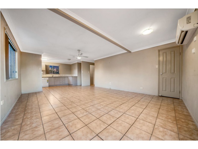 29 Aquarius Dr, Kingston QLD 4114