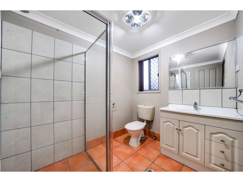 29 Aquarius Dr, Kingston QLD 4114