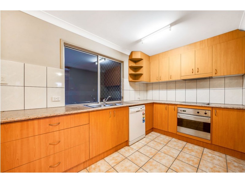 29 Aquarius Dr, Kingston QLD 4114