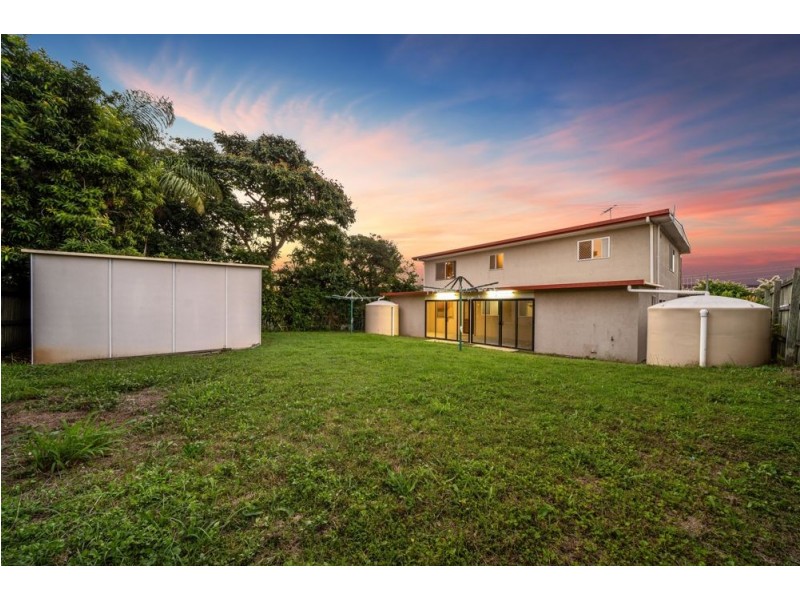 29 Aquarius Dr, Kingston QLD 4114