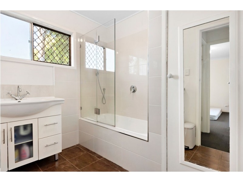 1 Cameo Street, Loganlea QLD 4131