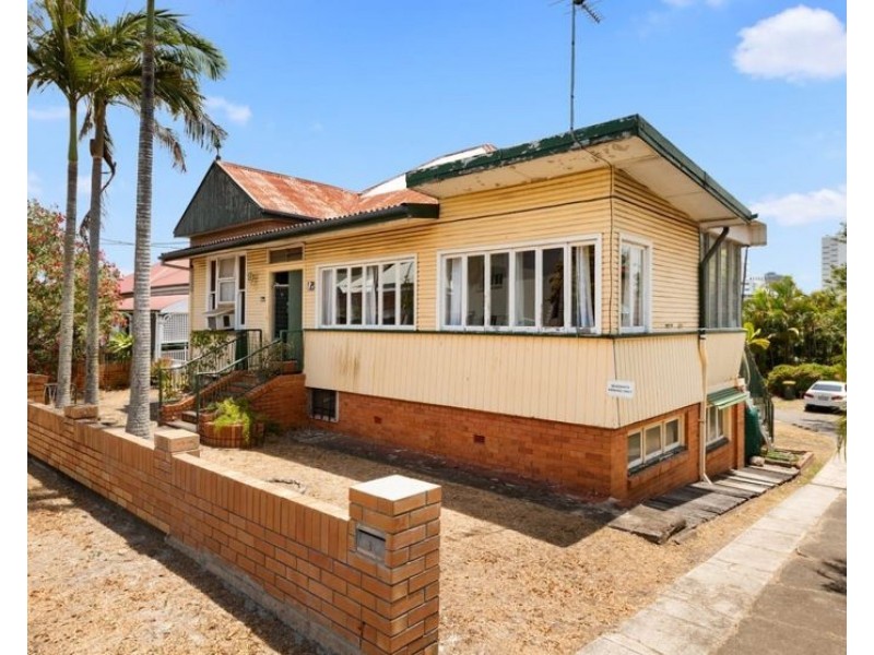 1/16 Elfin St, East Brisbane QLD 4169