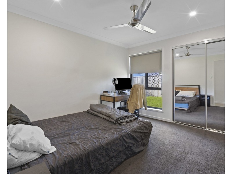 93 Vineyard Drive, Greenbank QLD 4124