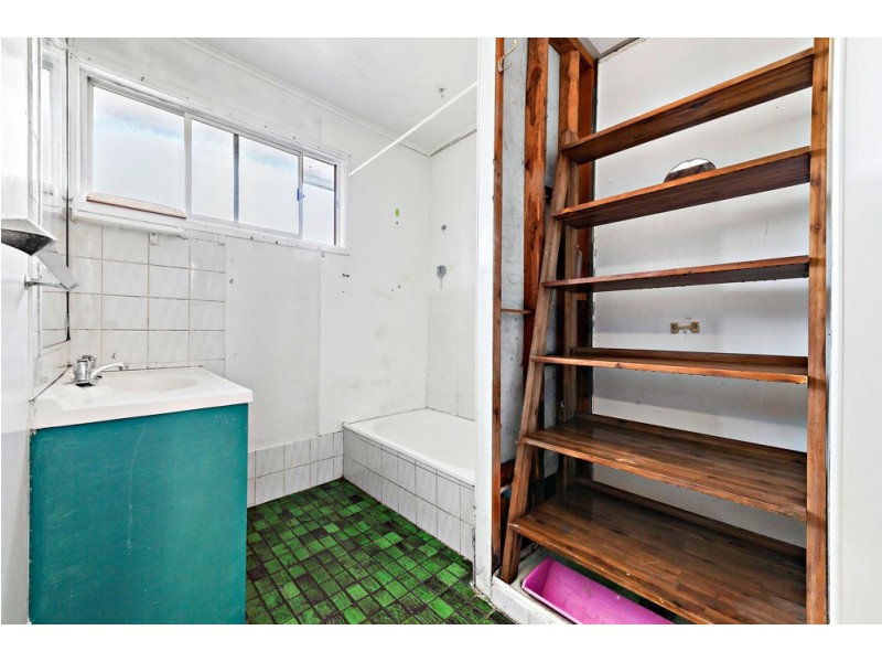 26 Winifred Street, Kingston QLD 4114