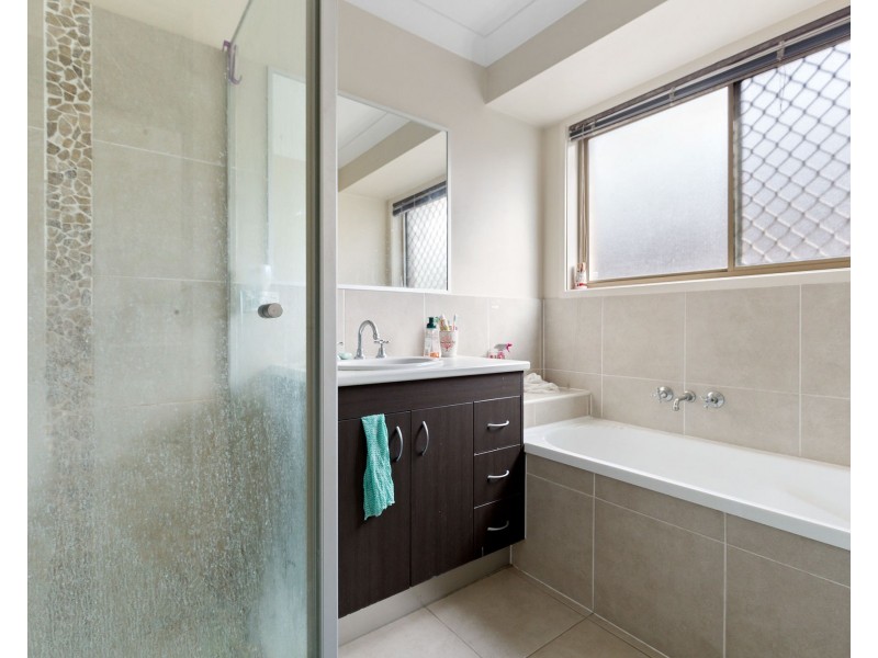 48 Barcombe Drive, Berrinba QLD 4117