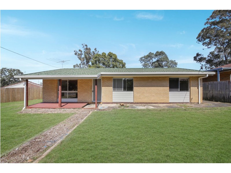 30 Anchusa St, Kingston QLD 4114