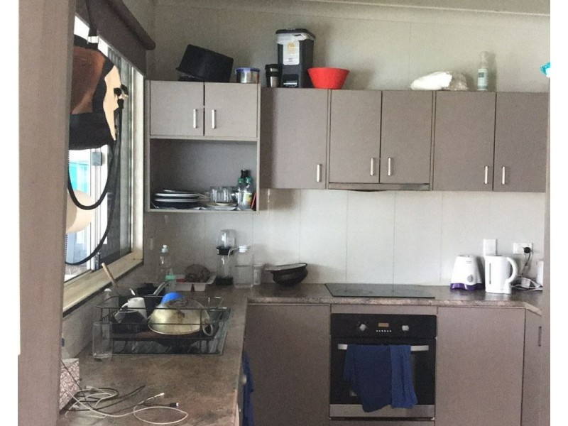 1/2 Tonya Ct, Woodridge QLD 4114