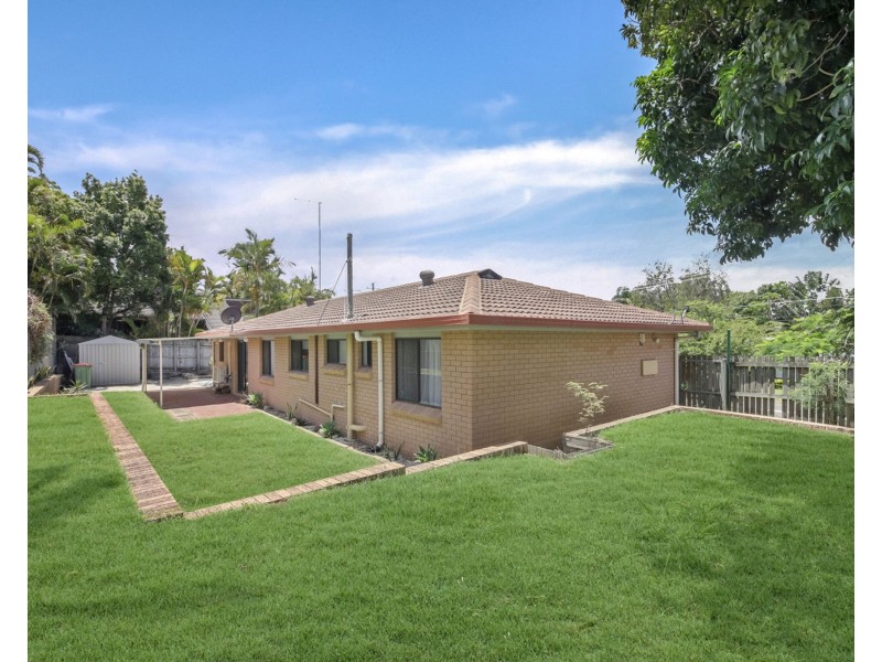2 Knightsbridge Crescent, Rochedale South QLD 4123