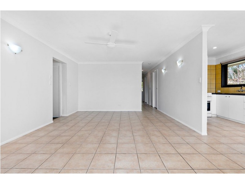 16 Jindavee Crescent, Slacks Creek QLD 4127