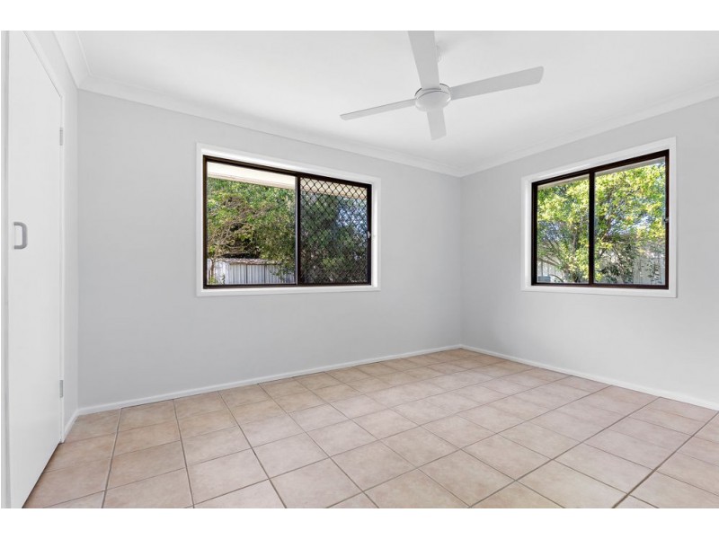 16 Jindavee Crescent, Slacks Creek QLD 4127