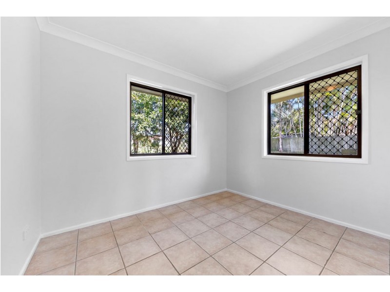 16 Jindavee Crescent, Slacks Creek QLD 4127