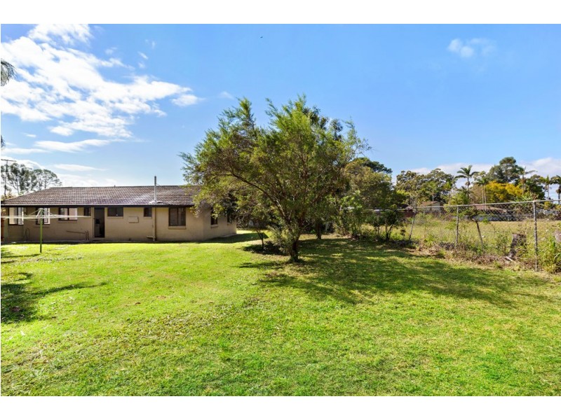 16 Jindavee Crescent, Slacks Creek QLD 4127