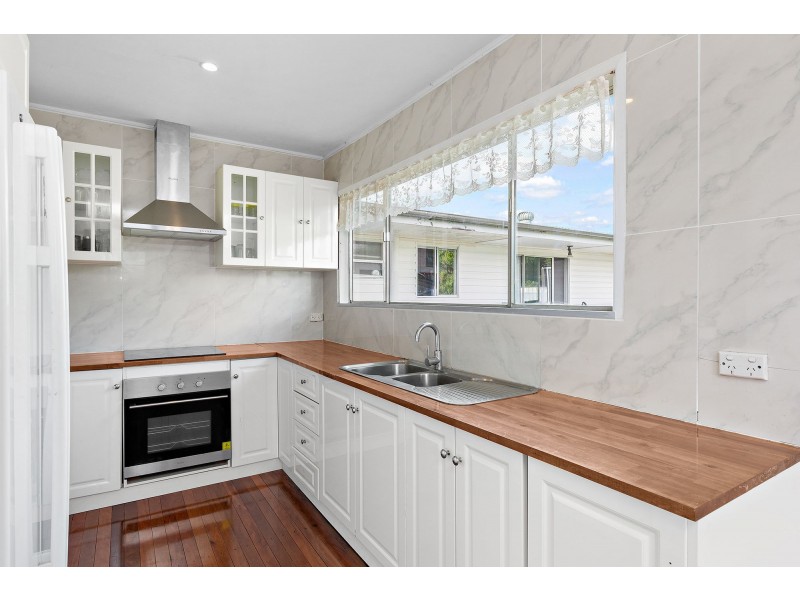 4 Veryan Street, Kingston QLD 4114