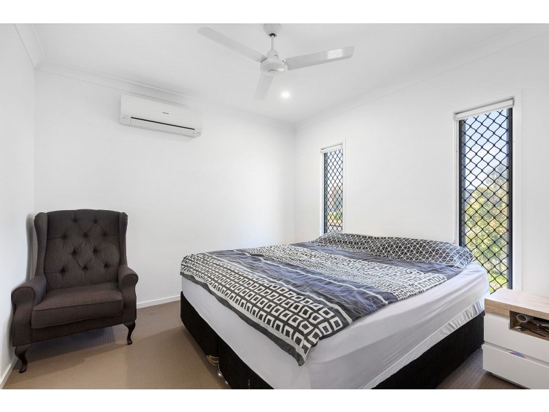 9 Mount Pleasant Street, Park Ridge QLD 4125