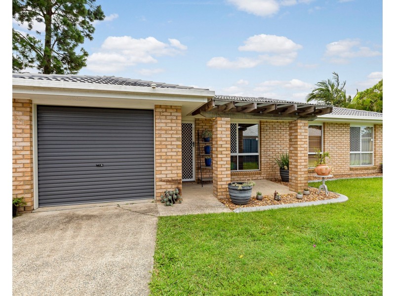 5 Beetson Court, Eagleby QLD 4207