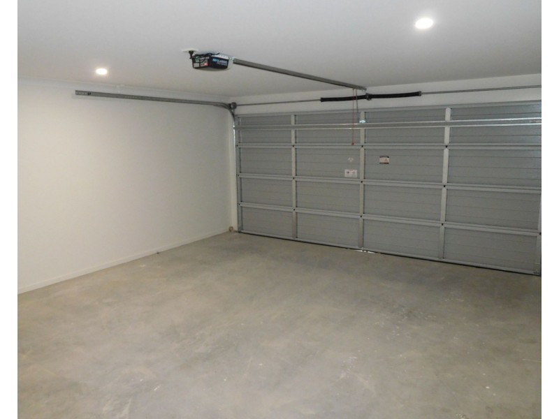 37 Almandin Street, Logan Reserve QLD 4133