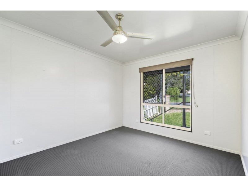2/2 Tonya Court, Woodridge QLD 4114