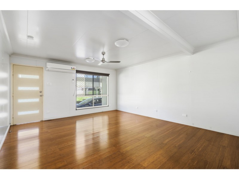 2/2 Tonya Court, Woodridge QLD 4114