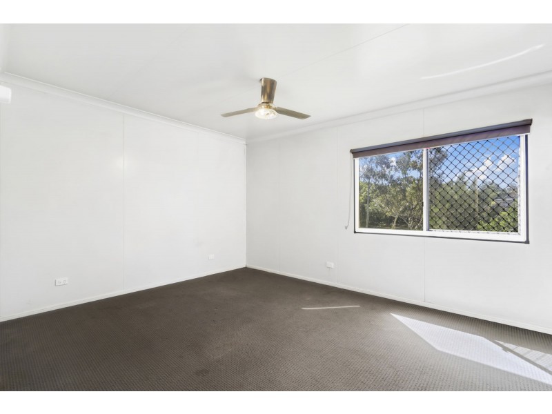 2/2 Tonya Court, Woodridge QLD 4114