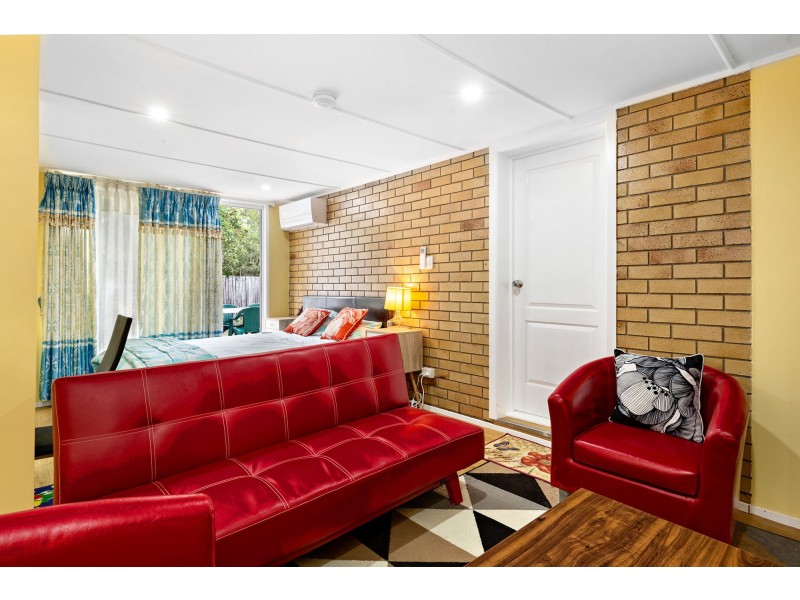 21 Melrose Place, Eagleby QLD 4207