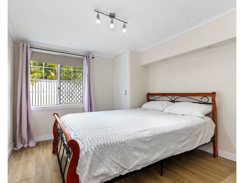 4 Daphne Street, Loganholme QLD 4129