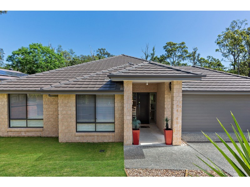 27 Jasmina Parade, Waterford QLD 4133