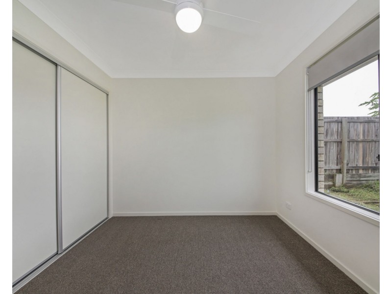 42 Mount Mee, Park Ridge QLD 4125