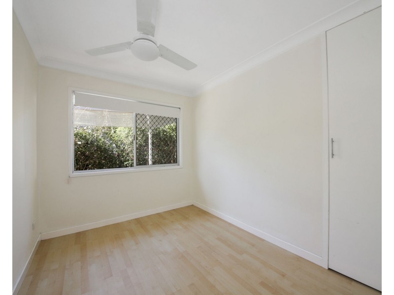 11 Halliday Street, Eagleby QLD 4207