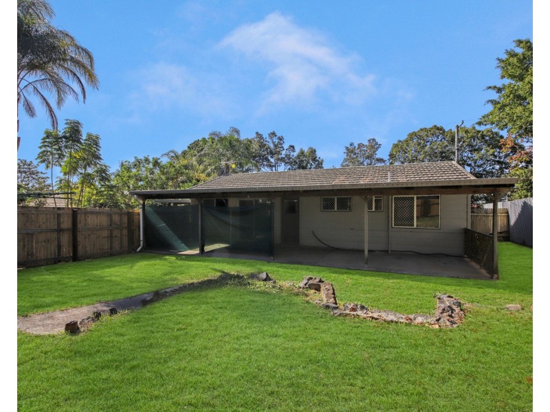 11 Halliday Street, Eagleby QLD 4207