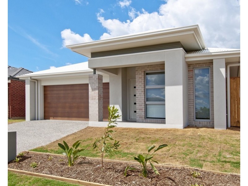 4 Samford Drive, Holmview QLD 4207