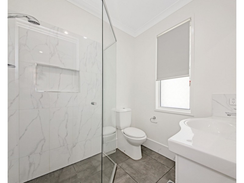 2 Dominic Drive, Logan Reserve QLD 4133