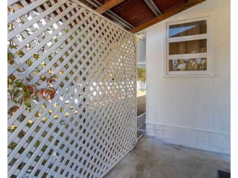 11 Deacon Street, Basin Pocket QLD 4305