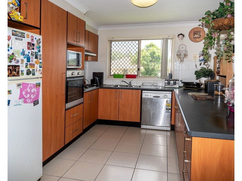 2 Moran Close, Eagleby QLD 4207